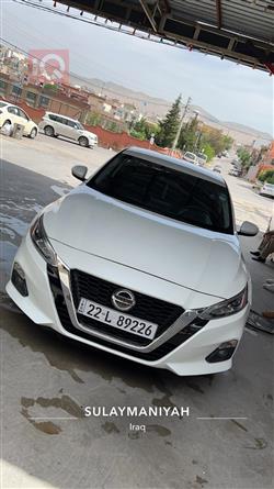 نیسان ئەلتیما
